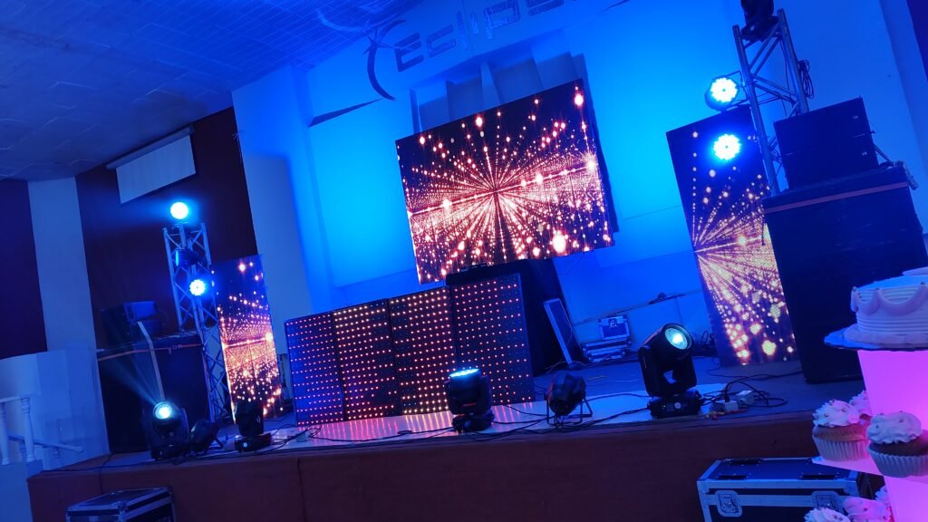 Precio de alquiler de pantallas LED